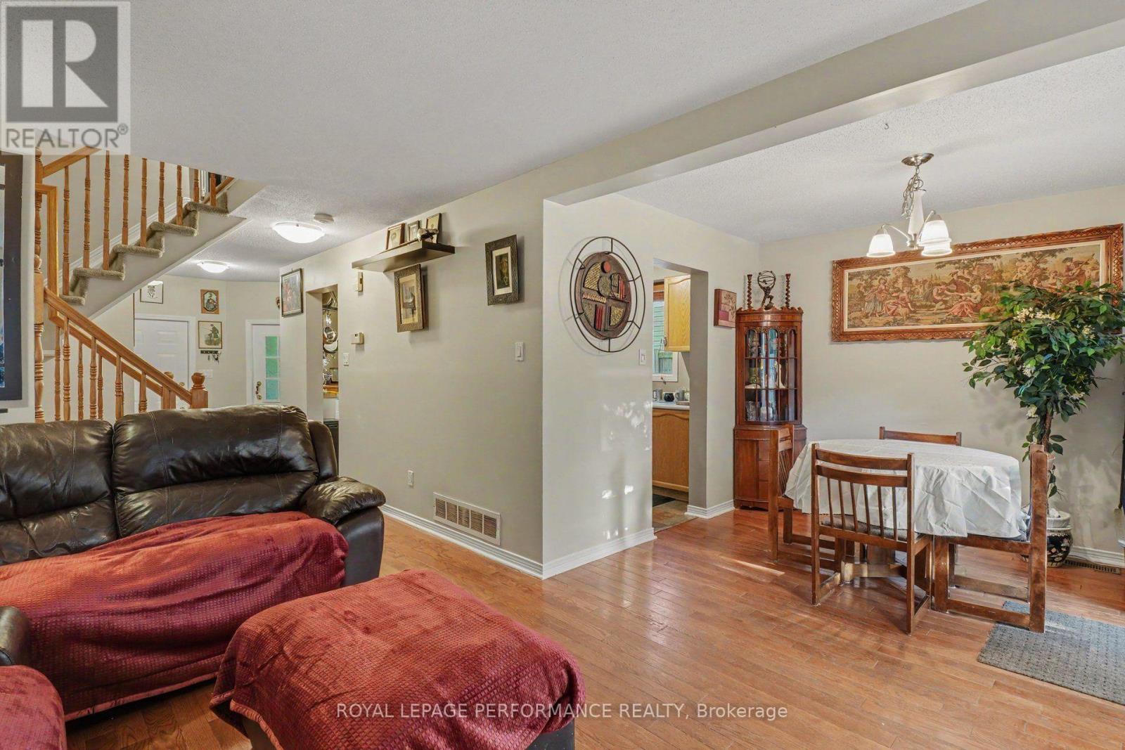 1478 Corsham Avenue, Ottawa, Ontario  K4A 3M5 - Photo 8 - X13883924