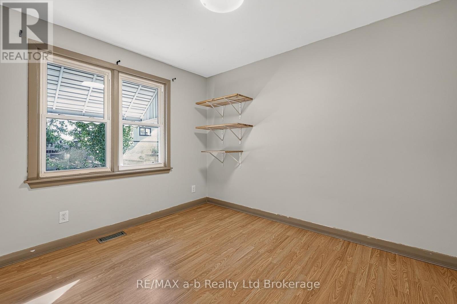 830 Maple Avenue, Woodstock (Woodstock - South), Ontario  N4S 2A6 - Photo 17 - X13883926