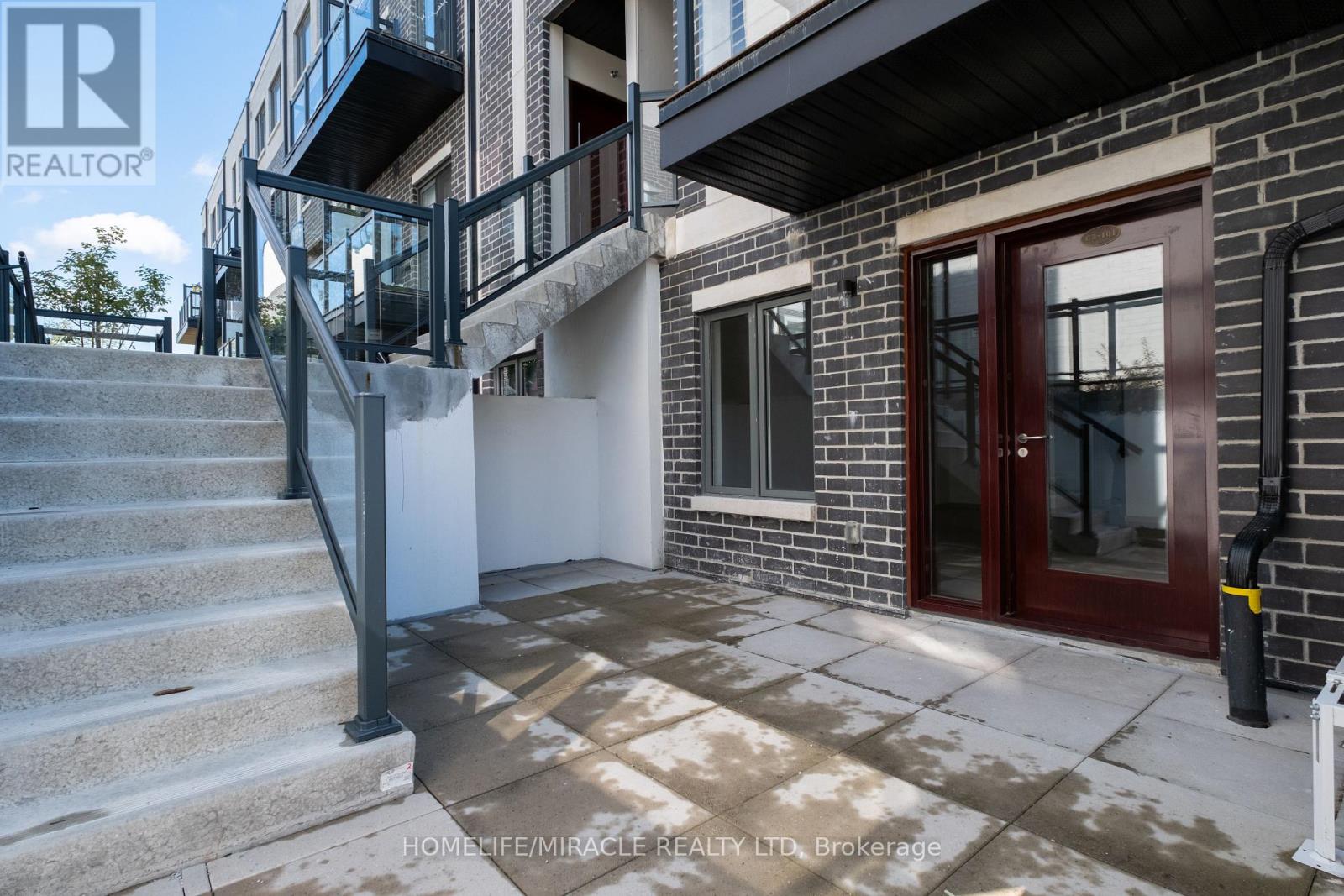C3-101 - 3425 Sheppard Avenue, Toronto, Ontario  M1T 0C5 - Photo 3 - E13883894