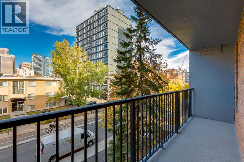 303, 715 15 Avenue SW