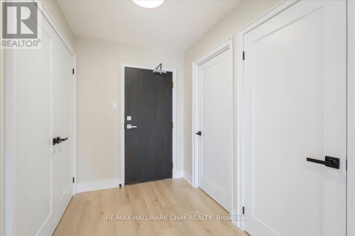 1402 - 65 Ellen Street, Barrie, Ontario  L4N 3A5 - Photo 23 - S13883930