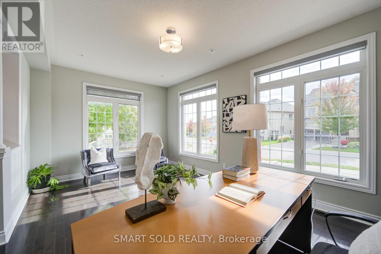 982 Wilbur Pipher Circle, Newmarket, Ontario  L3X 0B8 - Photo 11 - N13879472