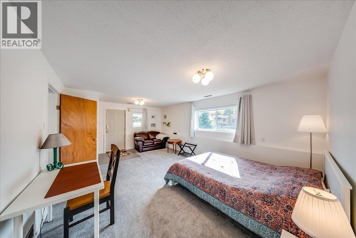 1614 Cook Avenue, Rossland, British Columbia  V0G 1Y0 - Photo 30 - 10403225