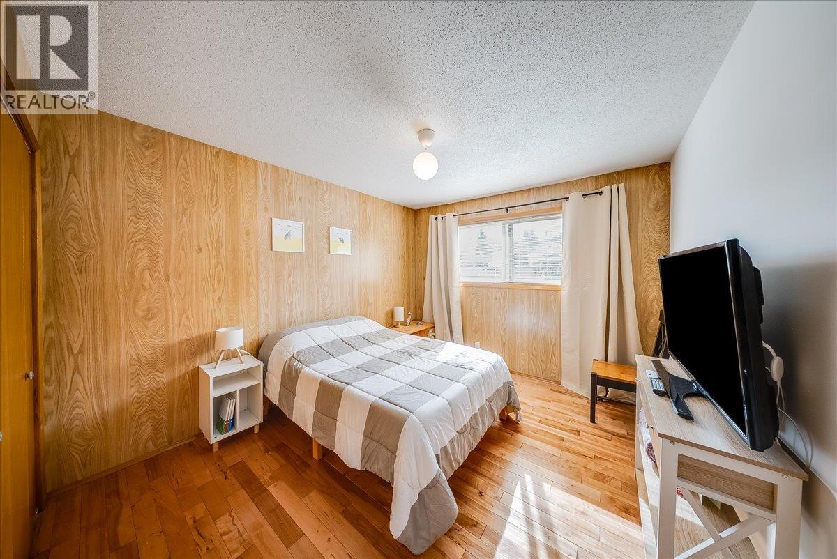 1614 Cook Avenue, Rossland, British Columbia  V0G 1Y0 - Photo 15 - 10403225