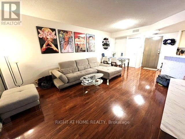 2111 - 1001 Bay Street, Toronto, Ontario  M5S 3A6 - Photo 10 - C13883956