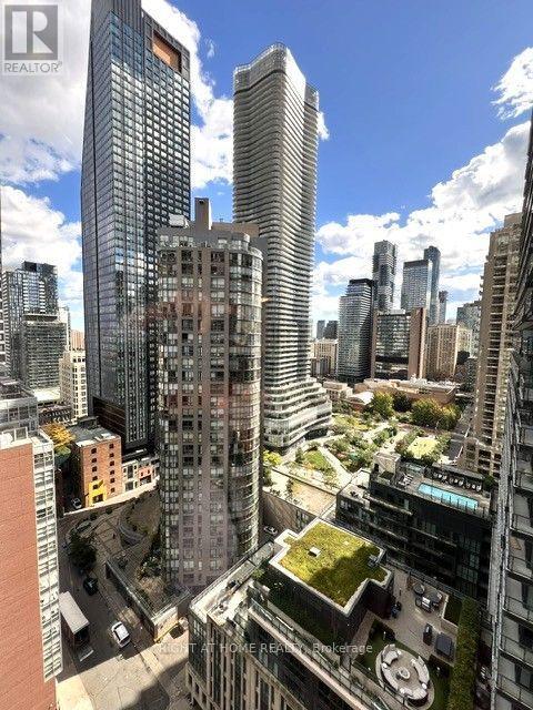 2111 - 1001 Bay Street, Toronto, Ontario  M5S 3A6 - Photo 22 - C13883956
