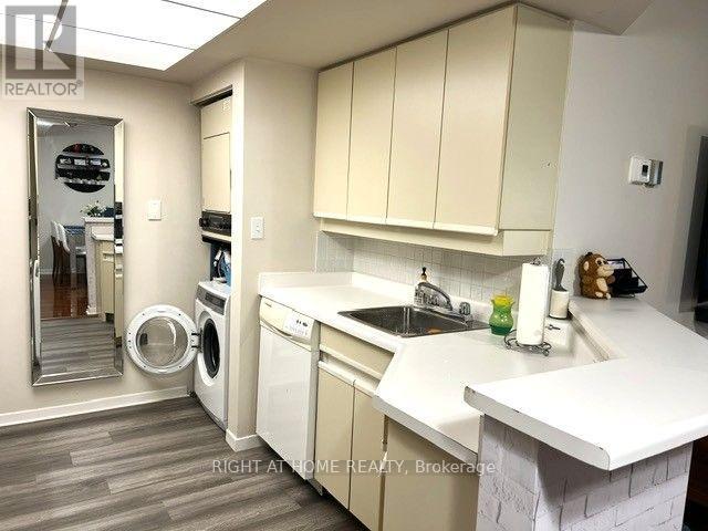 2111 - 1001 Bay Street, Toronto, Ontario  M5S 3A6 - Photo 25 - C13883956