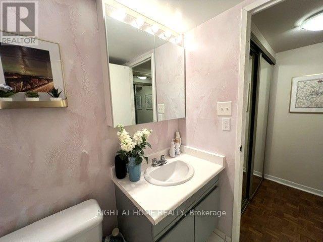 2111 - 1001 Bay Street, Toronto, Ontario  M5S 3A6 - Photo 28 - C13883956