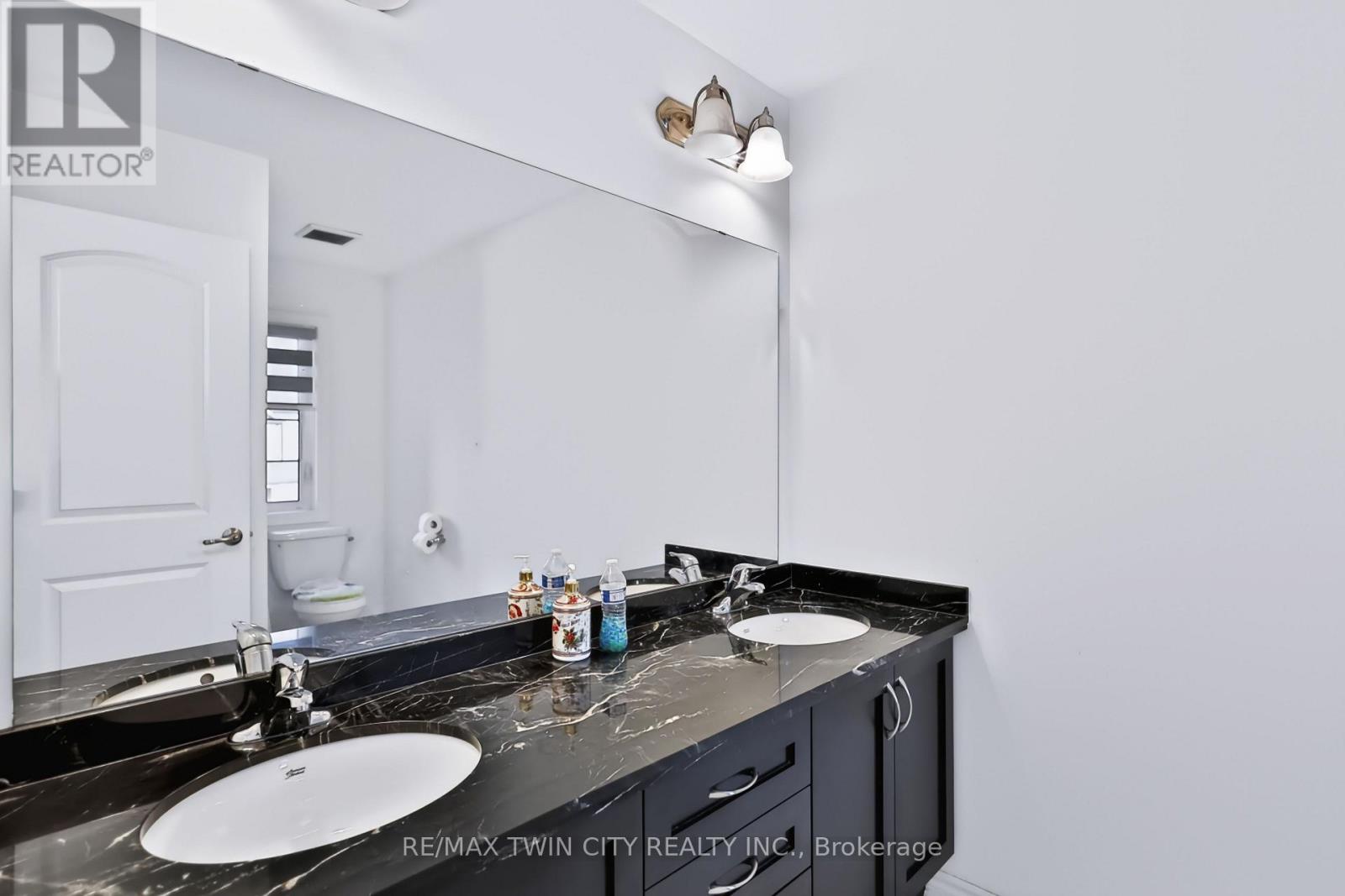 1 Rowley Street, Brantford, Ontario  N3S 0J6 - Photo 32 - X13883952