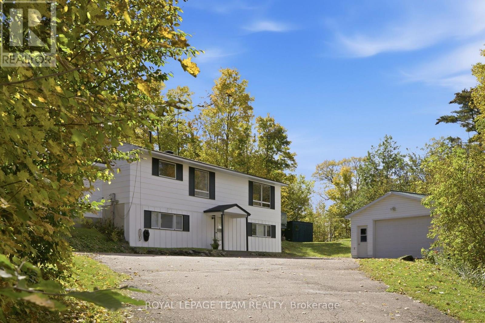 4775 Calabogie Road, Greater Madawaska, Ontario  K0J 1H0 - Photo 2 - X13883962