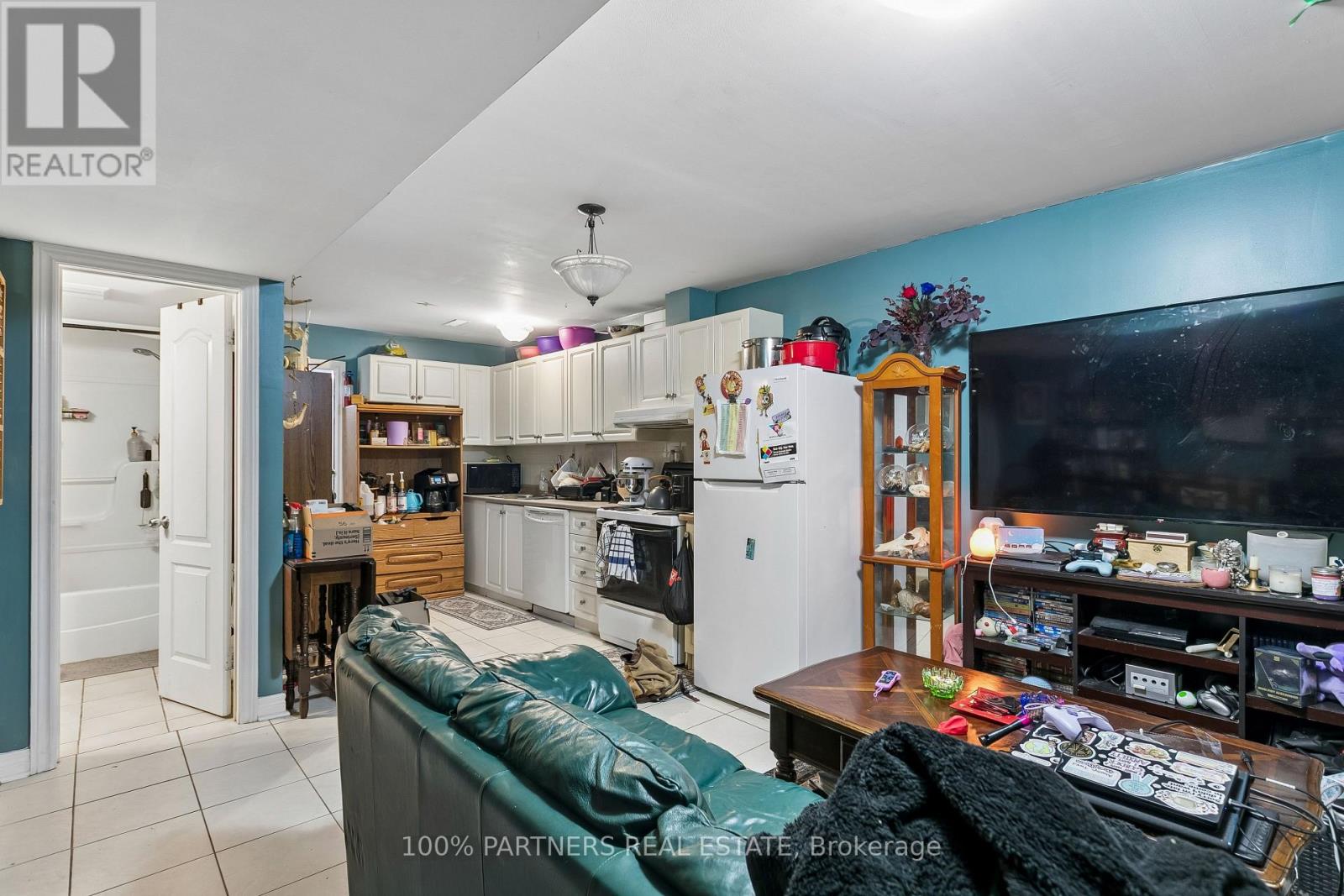 2035-2039 Danforth Avenue, Toronto, Ontario  M4C 1J8 - Photo 20 - E13883986