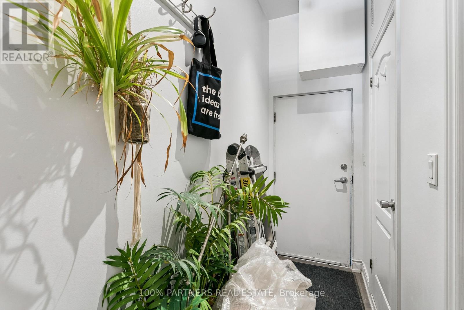 2035-2039 Danforth Avenue, Toronto, Ontario  M4C 1J8 - Photo 28 - E13883986
