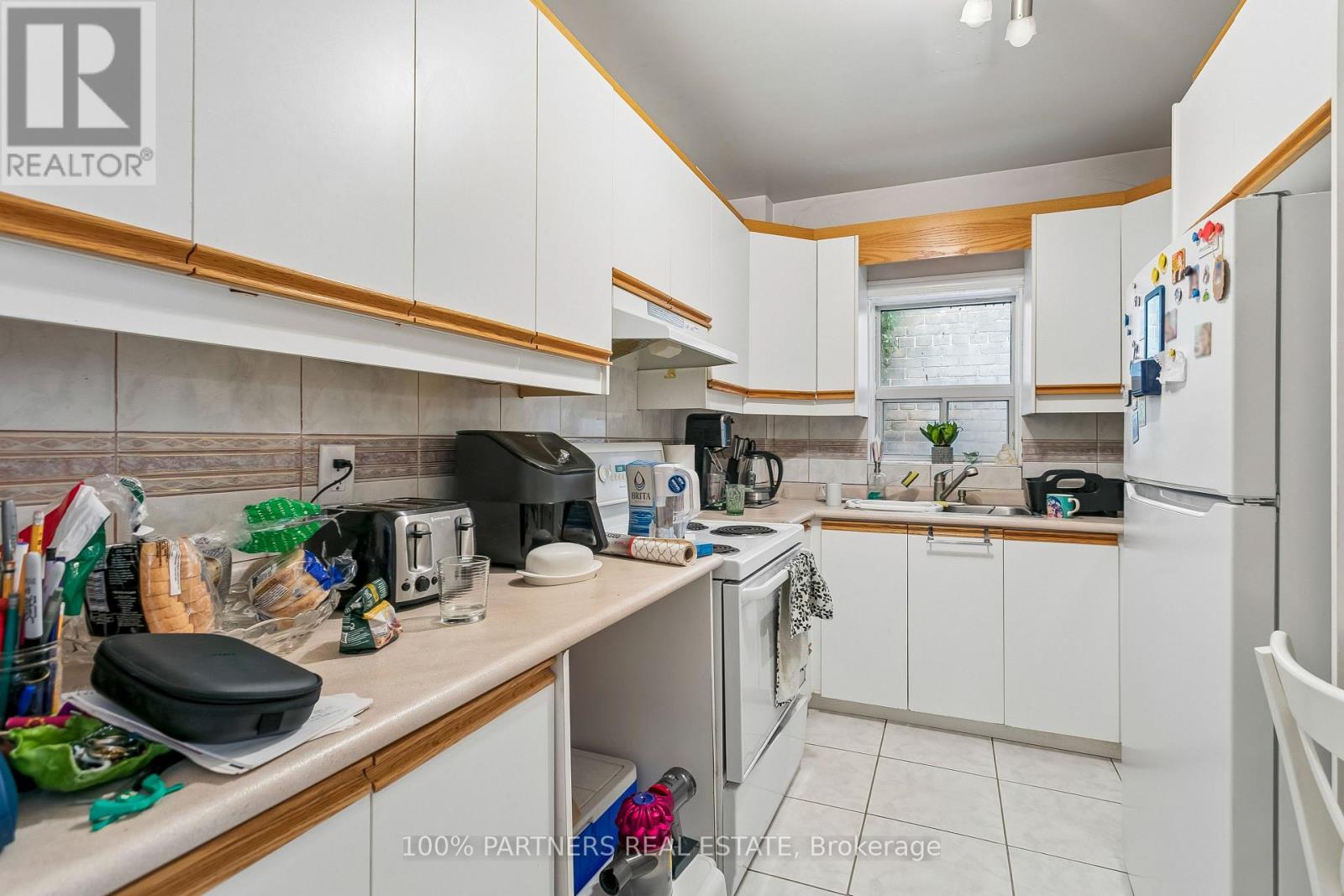 2035-2039 Danforth Avenue, Toronto, Ontario  M4C 1J8 - Photo 9 - E13883986