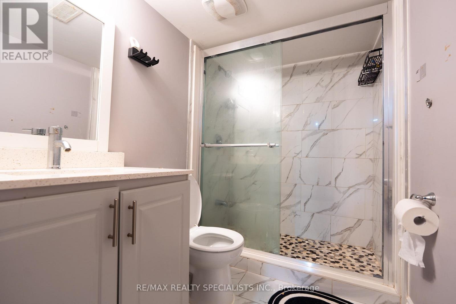 1 Boothill Drive, Brampton, Ontario  L7A 5E5 - Photo 24 - W13883518