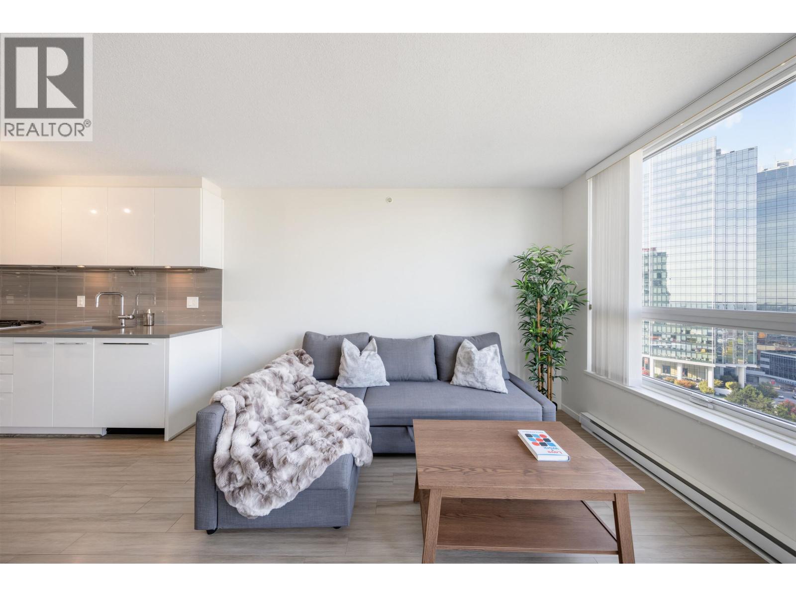 2008 6658 Dow Avenue, Burnaby, British Columbia  V5H 0C7 - Photo 11 - R3174021