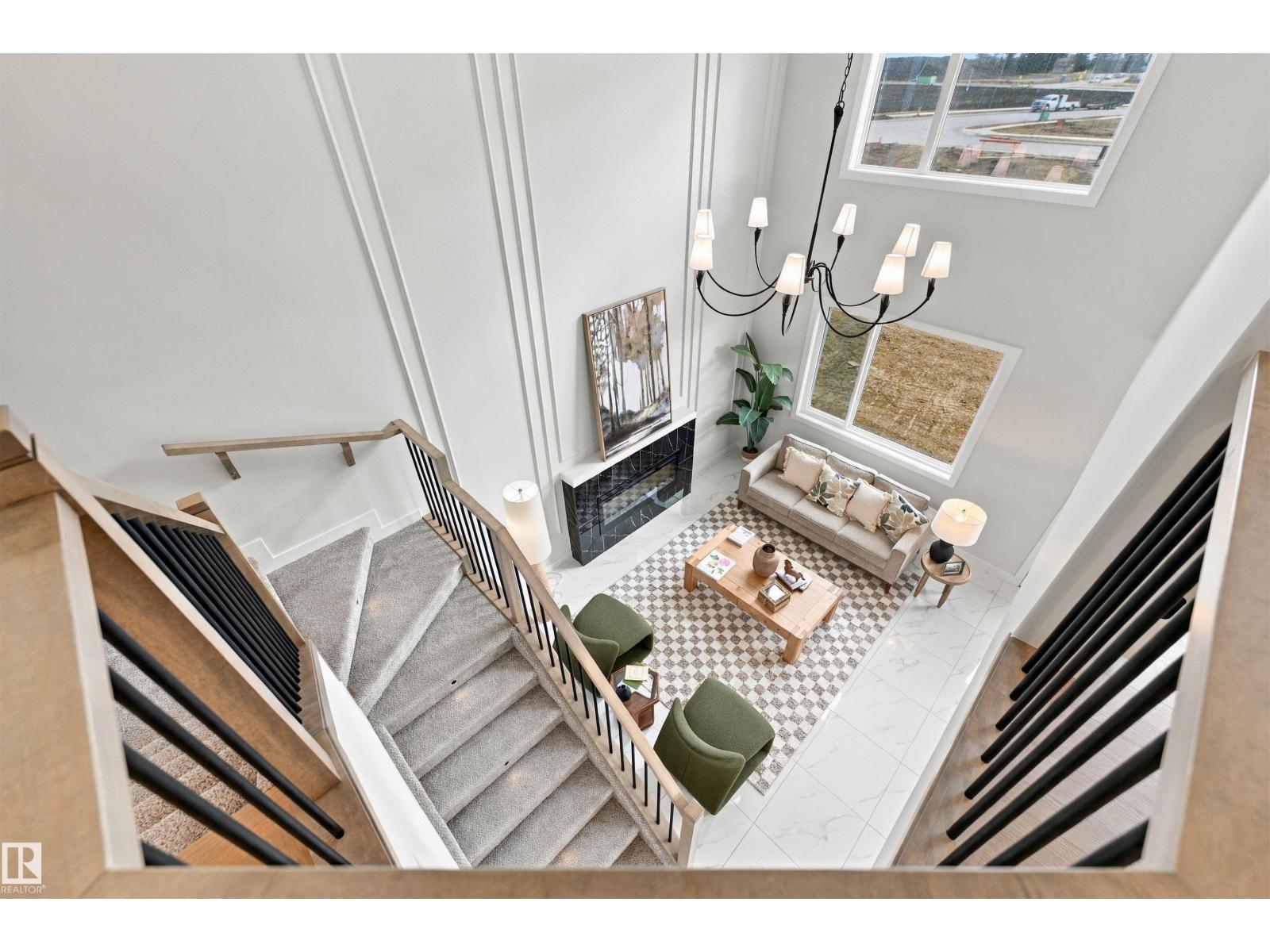 3805 38 Ave