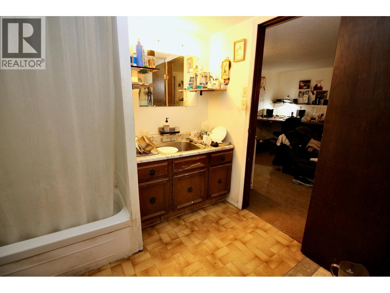 1382 Mcbride Road Road, Kelowna, British Columbia  V1Y 4A6 - Photo 20 - 10403258