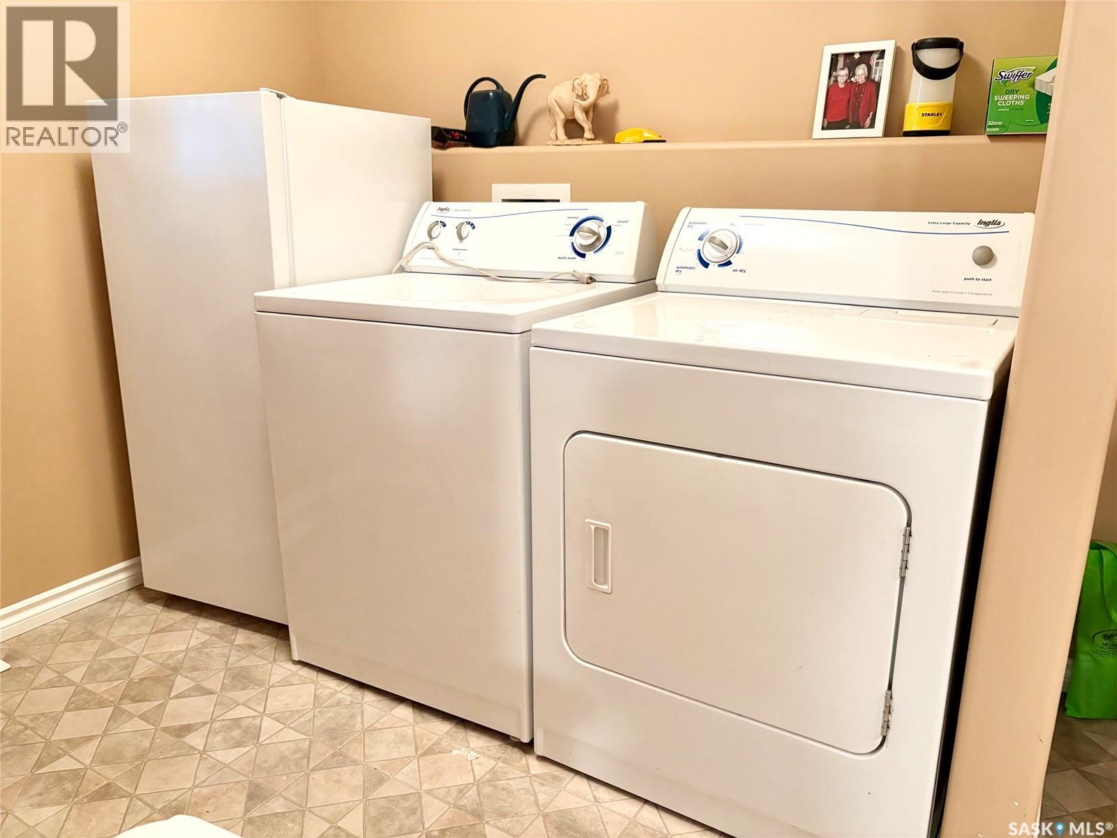 142 Manitoba Avenue, Yorkton, Saskatchewan  S3N 3G8 - Photo 24 - SK050858