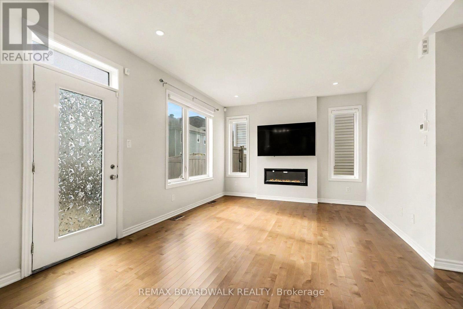 1008 Carden Lane, Ottawa, Ontario  K1W 0N3 - Photo 14 - X13884004