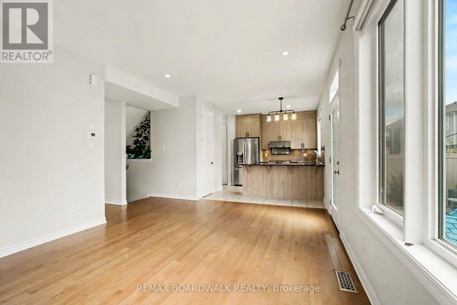 1008 Carden Lane, Ottawa, Ontario  K1W 0N3 - Photo 15 - X13884004