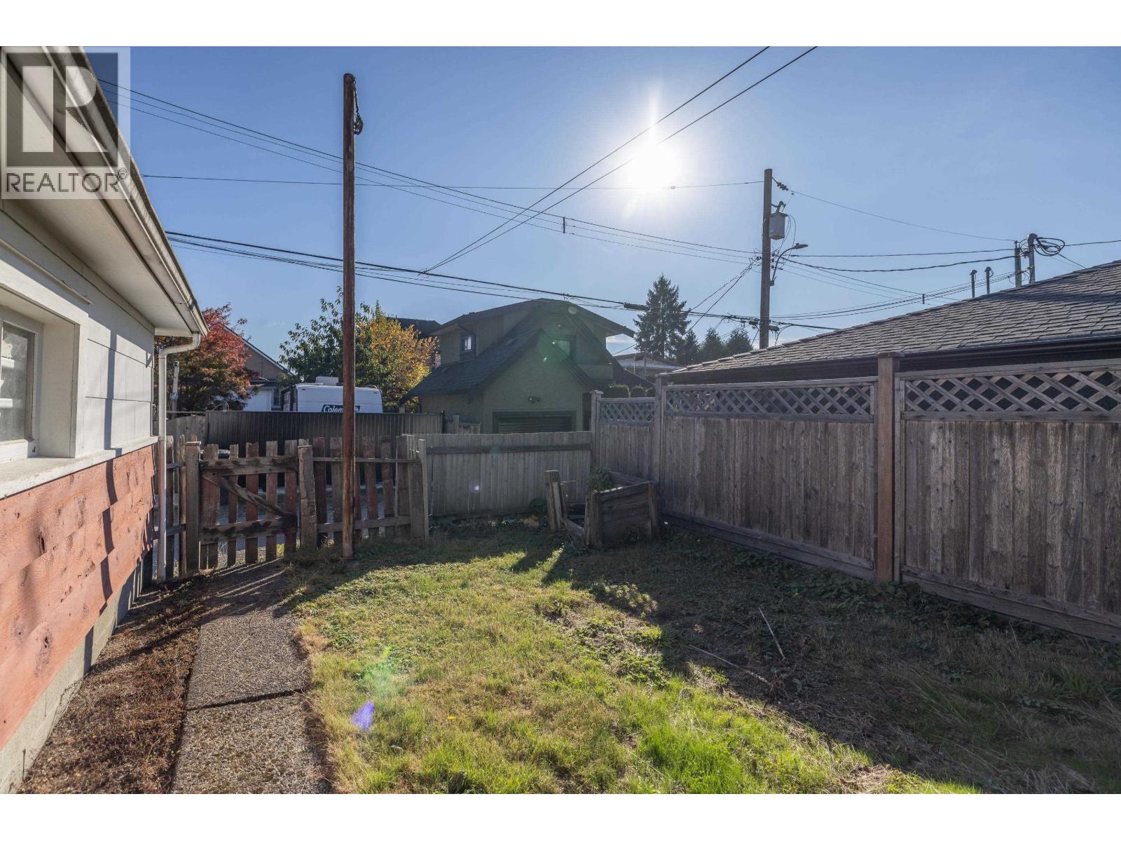 3368 Parker Street, Vancouver, British Columbia  V5K 2V9 - Photo 37 - R3174140