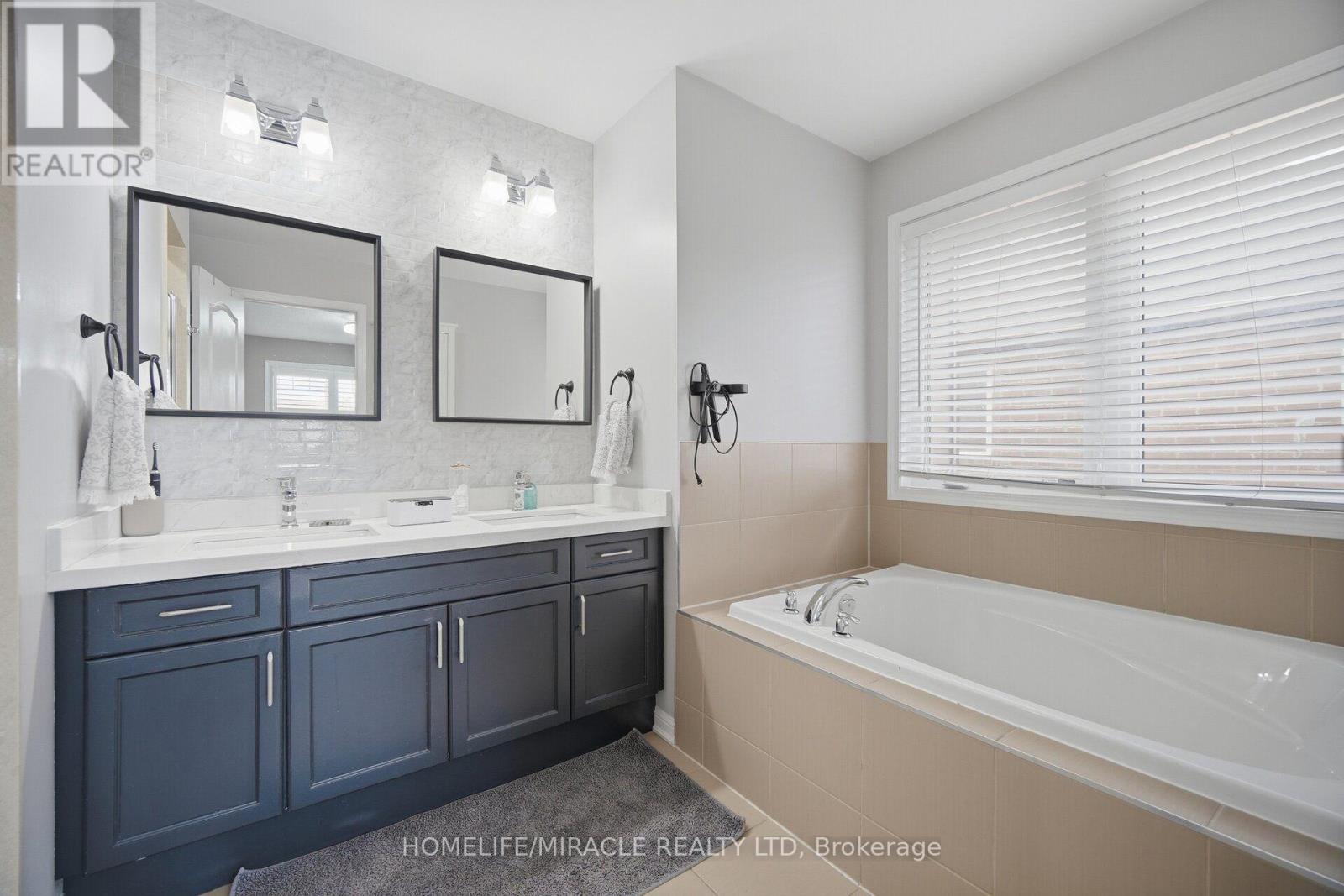 33 Klemscott Road, Brampton, Ontario L7A 0P5 - Photo 22 - W13883994