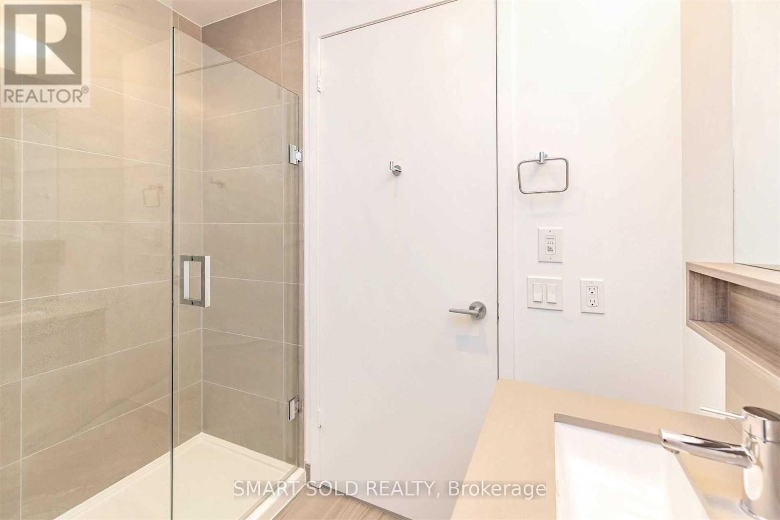 3707 - 5 Buttermill Avenue, Vaughan, Ontario  L4K 0J5 - Photo 11 - N13879370