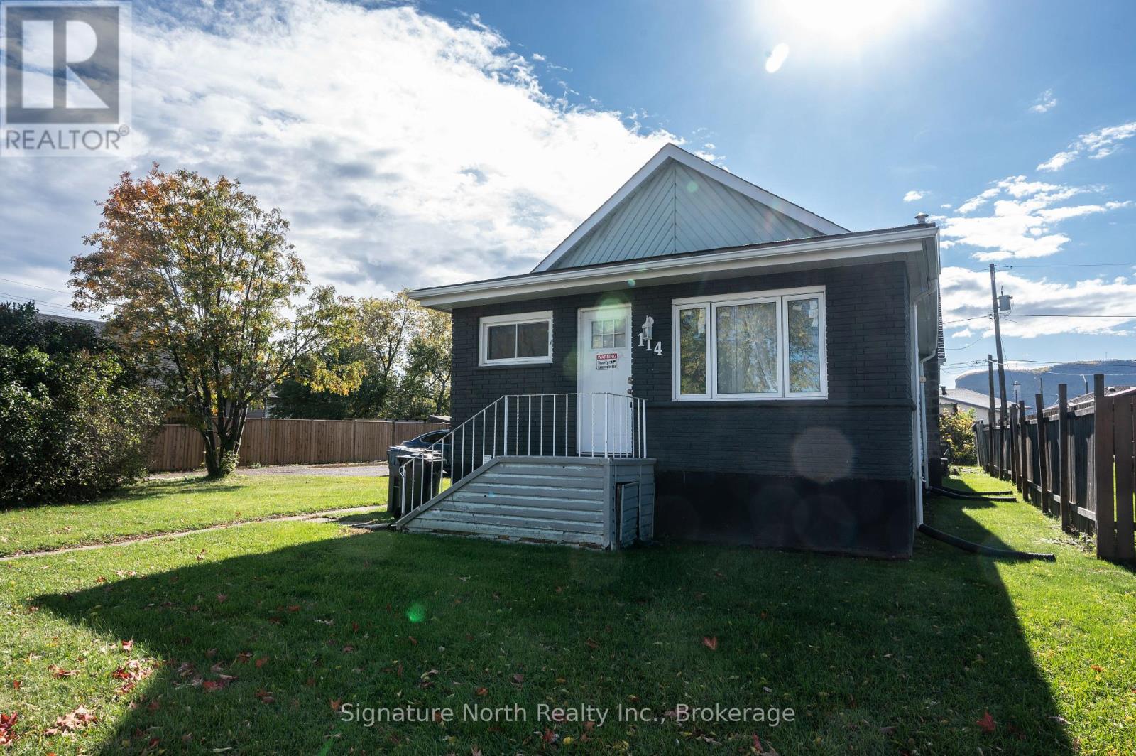 114 Caroline Street, Thunder Bay, Ontario  P7E 4T6 - Photo 3 - X13875592