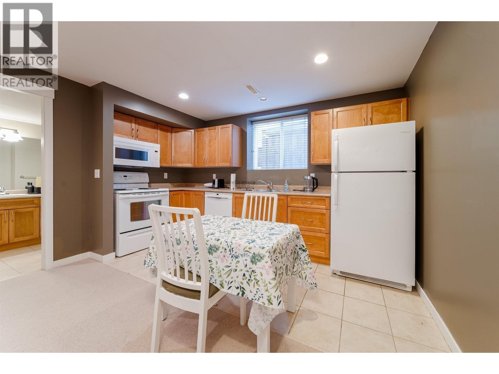 143 MAPLE DRIVE