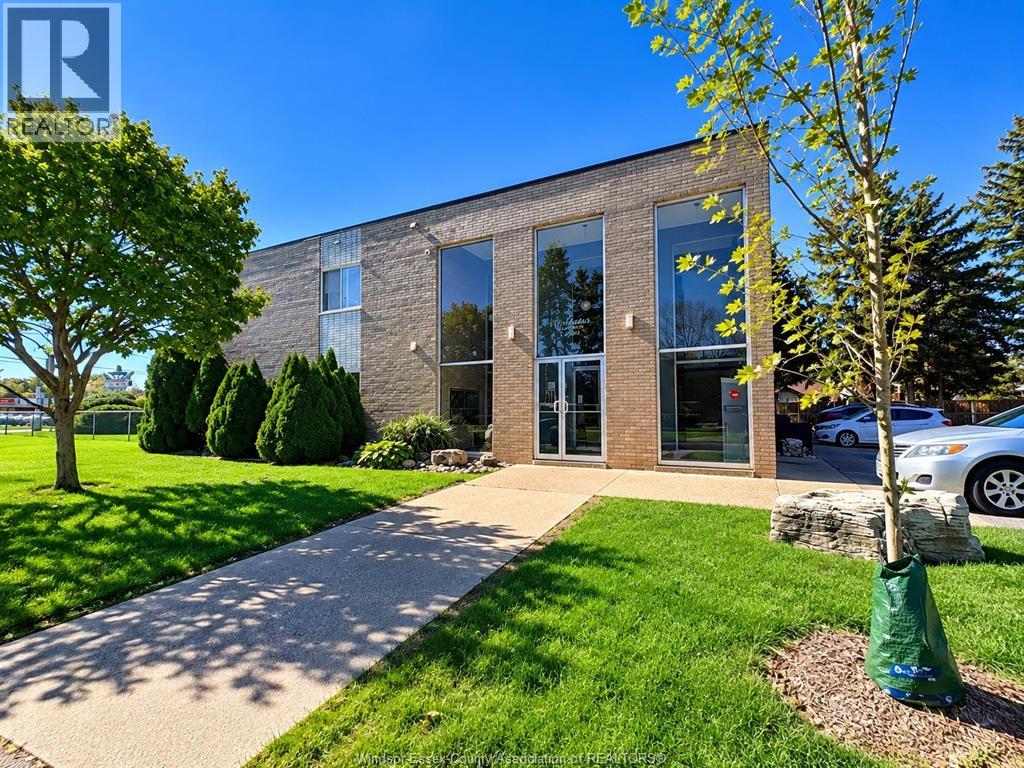 2985 Mckay Avenue Unit# 207, Windsor, Ontario  N9E 2R1 - Photo 2 - 26025006