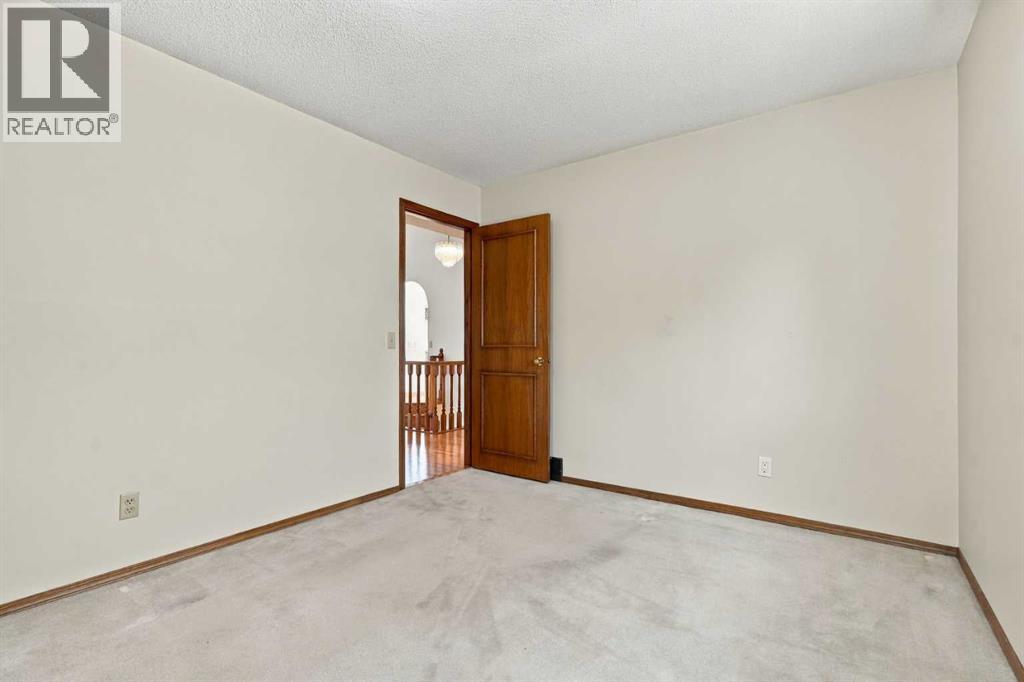 51 Edgebrook Circle NW, Calgary, Alberta  T3A 5A4 - Photo 29 - A2350663