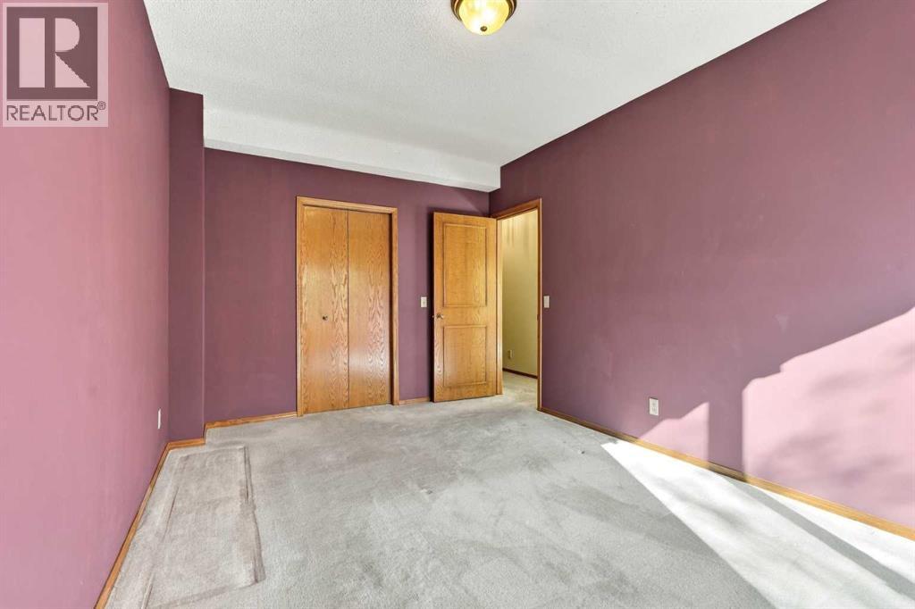 51 Edgebrook Circle NW, Calgary, Alberta  T3A 5A4 - Photo 36 - A2350663
