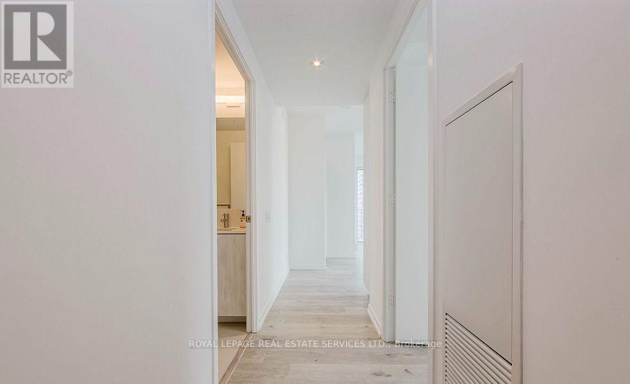 2106 - 7890 Jane Street, Vaughan, Ontario  L4K 0K9 - Photo 4 - N13884030