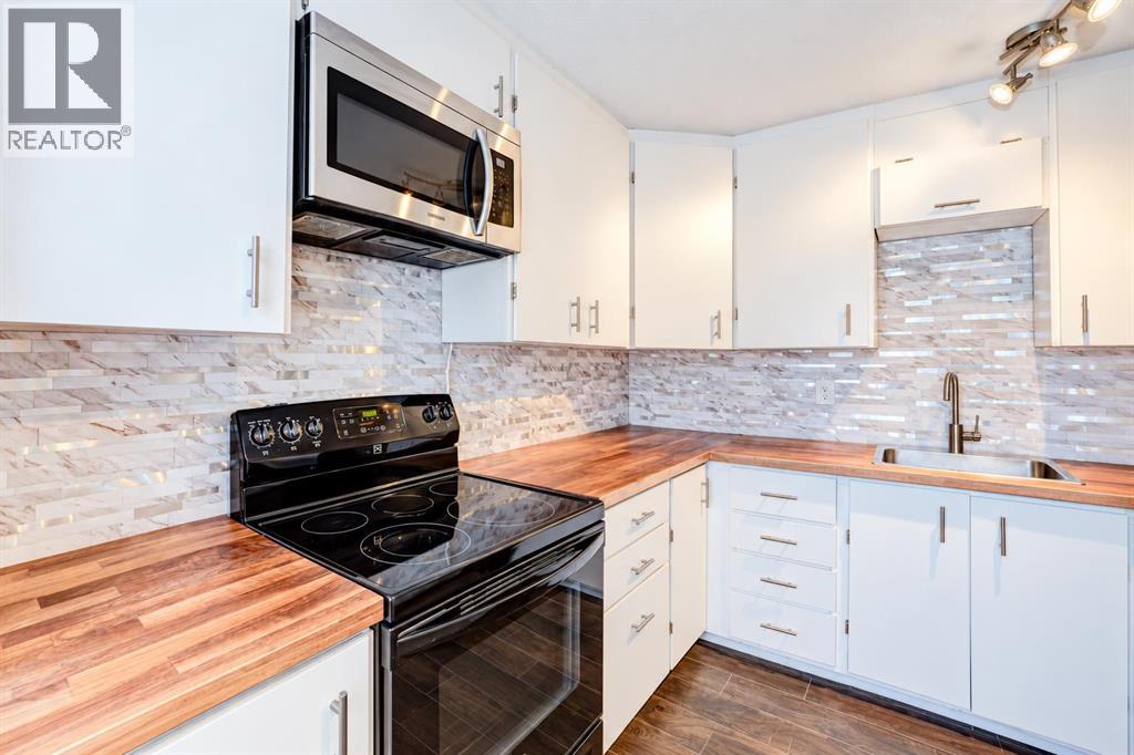 3131 Dover Crescent SE, Calgary, Alberta  T2B 1V4 - Photo 9 - A2349385
