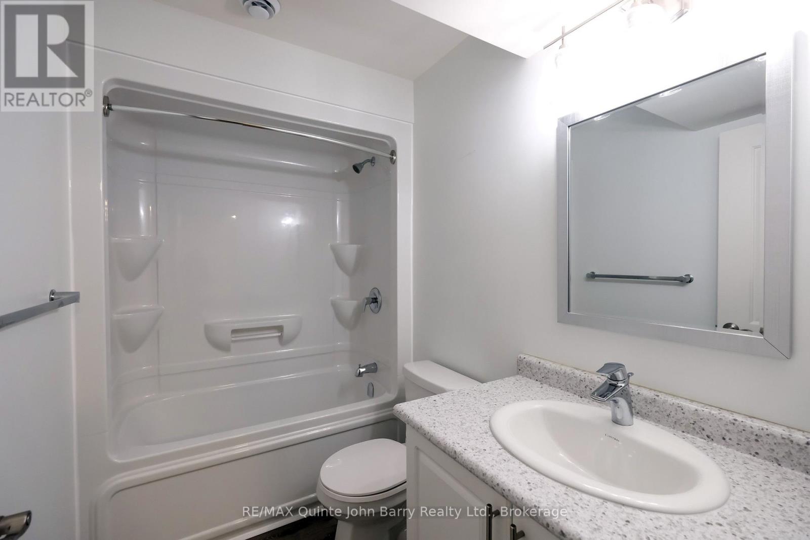 25 Hillside Meadow Drive, Quinte West, Ontario  K8V 0J5 - Photo 21 - X13884056