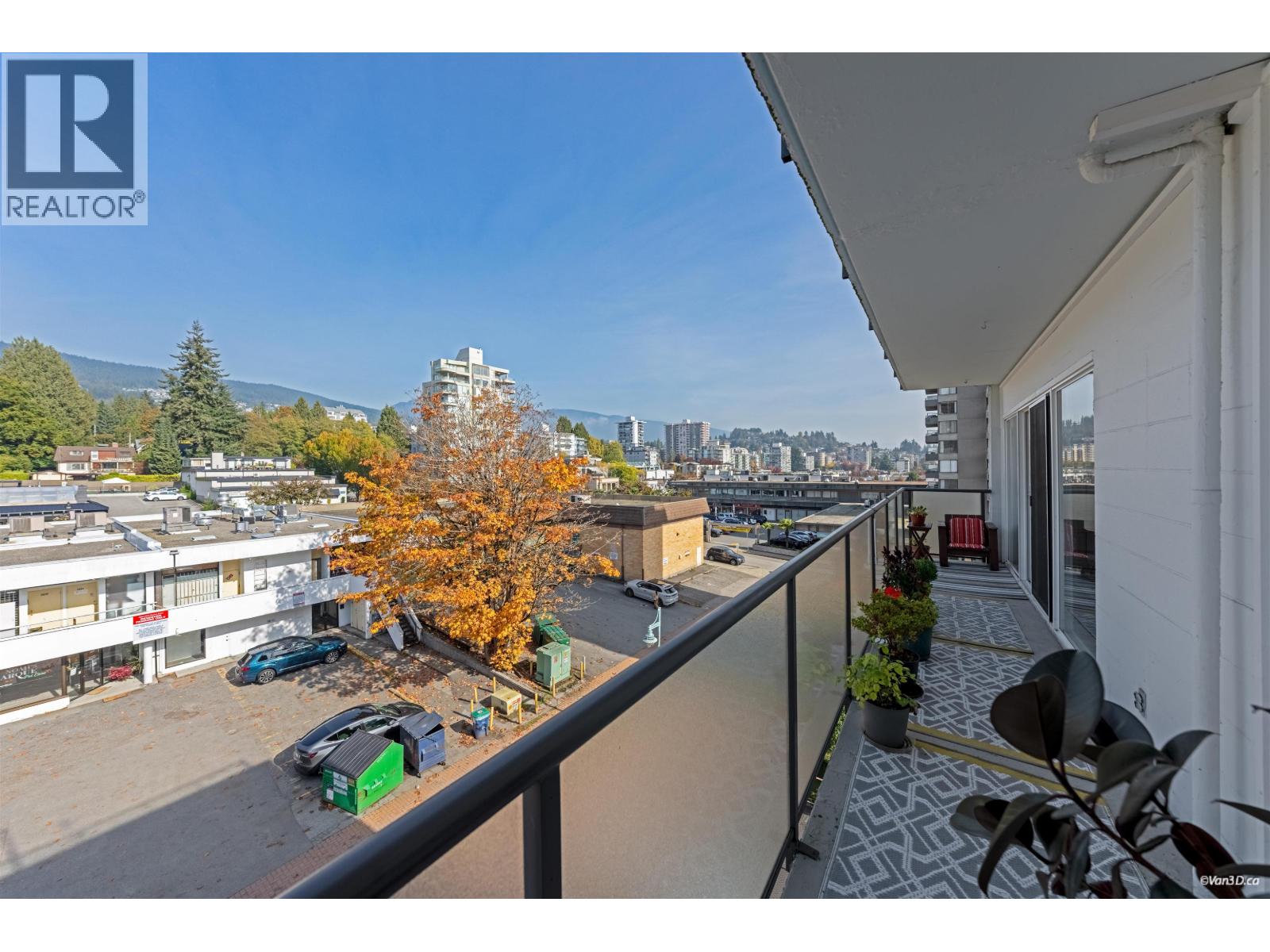 403 1845 Bellevue Avenue, West Vancouver, British Columbia  V7V 1B2 - Photo 17 - R3174361