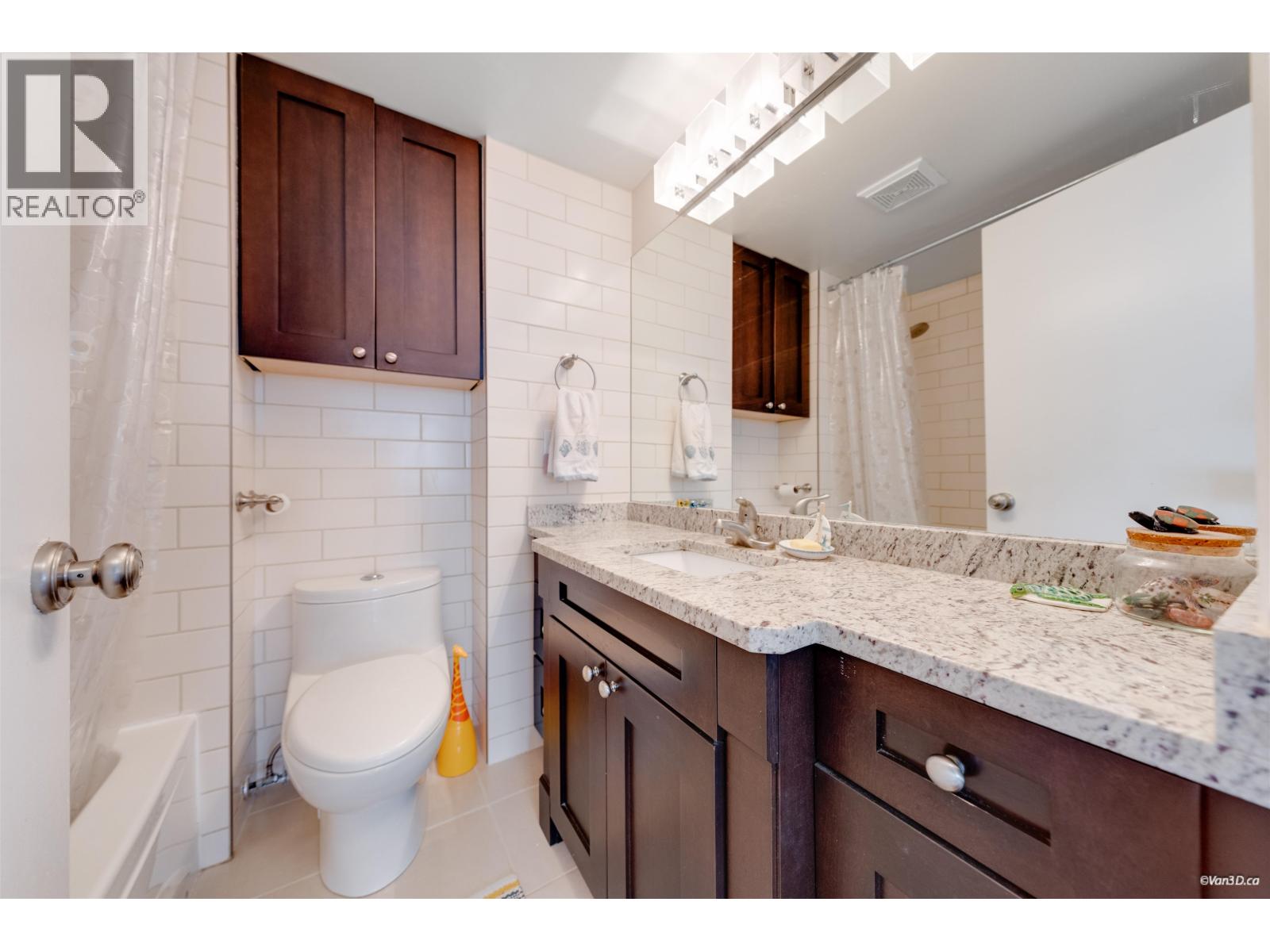 403 1845 Bellevue Avenue, West Vancouver, British Columbia  V7V 1B2 - Photo 25 - R3174361