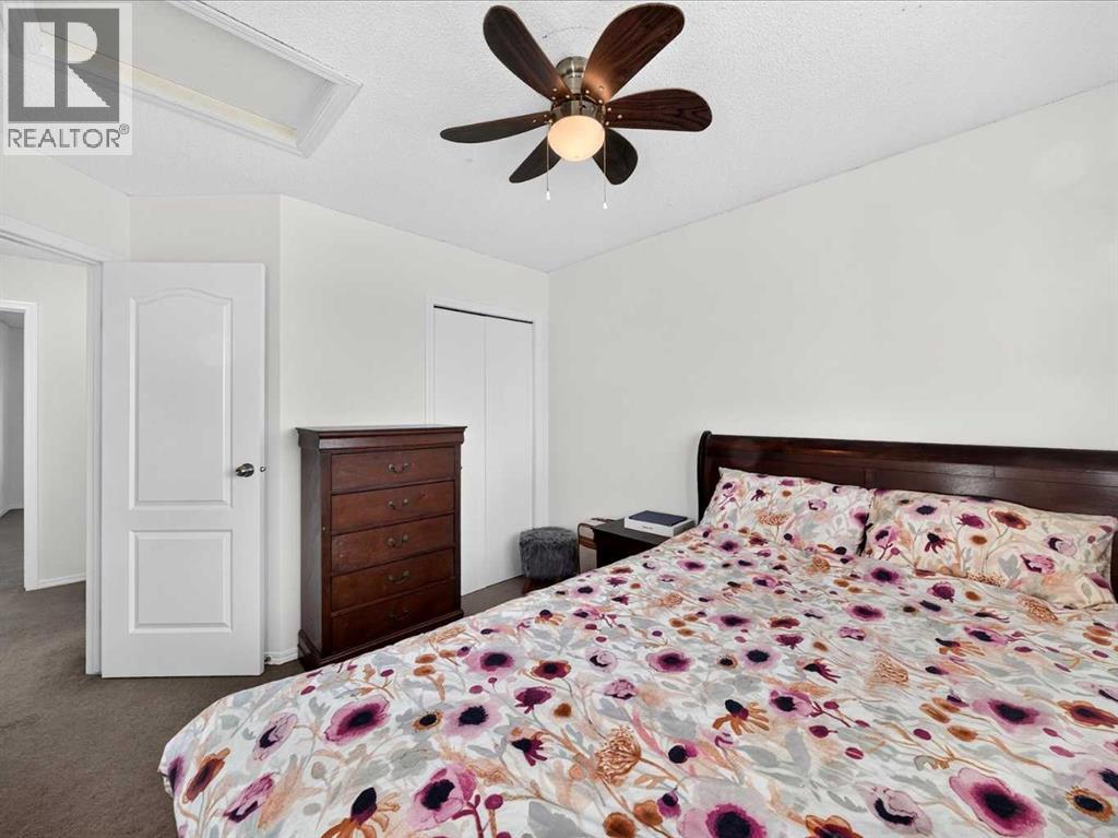 421 Martindale Drive NE, Calgary, Alberta  T3J 3Z8 - Photo 36 - A2351246