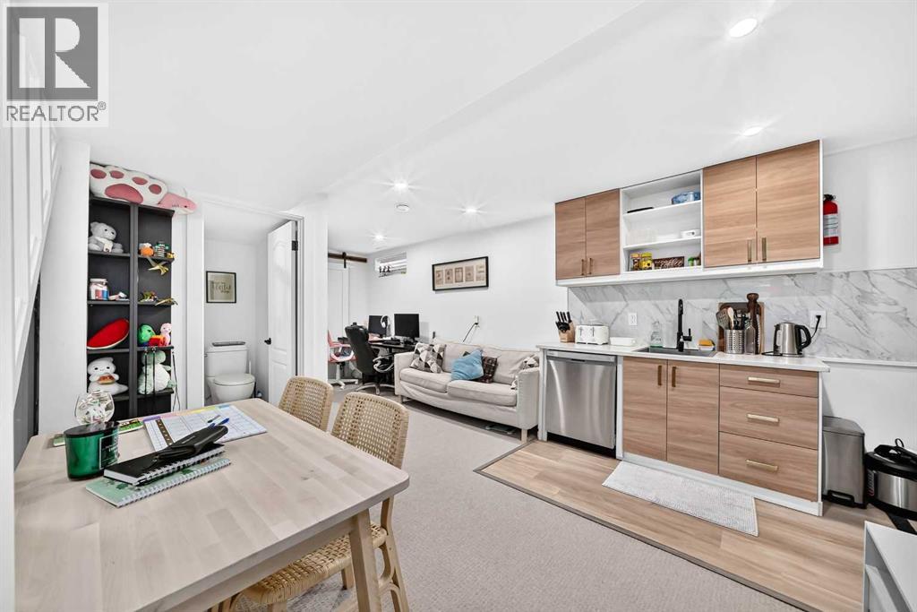 430 56 Avenue Sw, Calgary, Alberta  T2V 0G5 - Photo 30 - A2348906