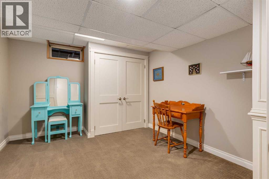10723 Maplebend Drive SE, Calgary, Alberta  T2J 1X3 - Photo 36 - A2351261