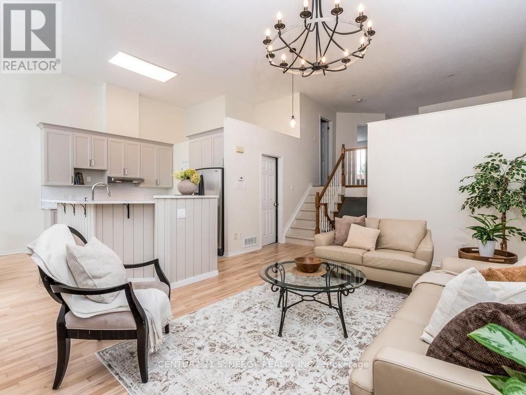 128 Macassa Circle, Ottawa, Ontario  K2T 1J9 - Photo 12 - X13884070