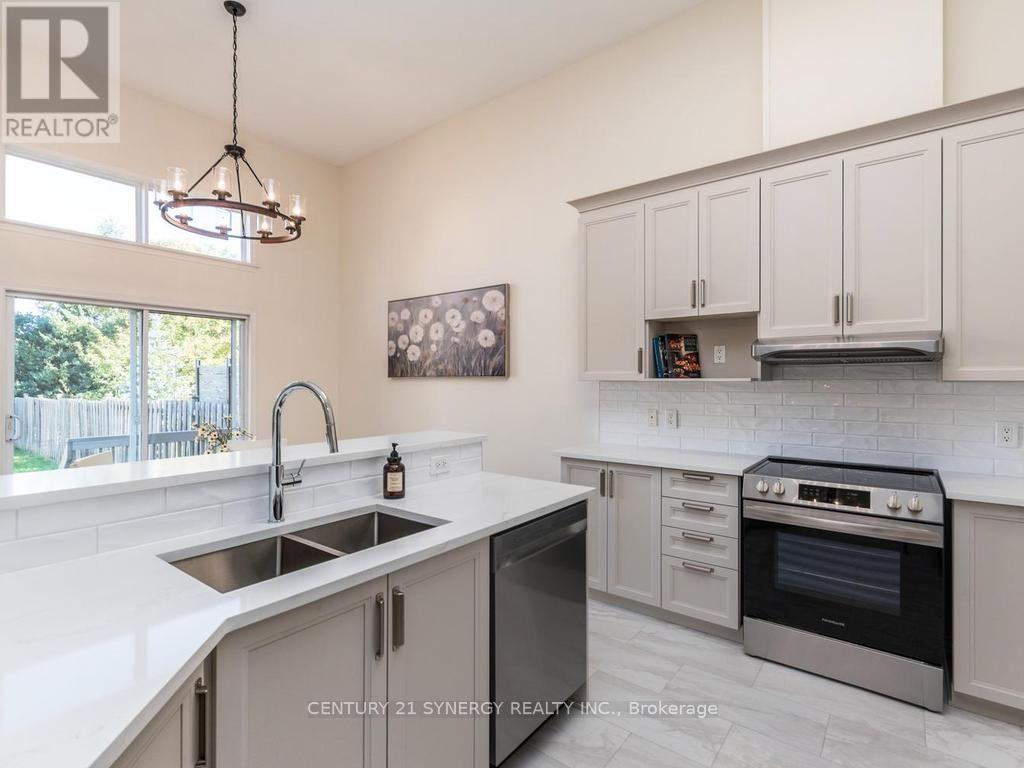 128 Macassa Circle, Ottawa, Ontario  K2T 1J9 - Photo 18 - X13884070