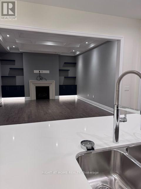 21 Casavant Court, Vaughan, Ontario L6A 5A5 - Photo 11 - N13884068