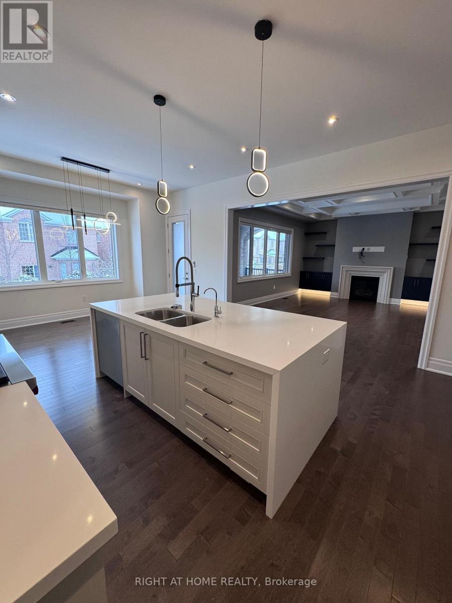 21 Casavant Court, Vaughan, Ontario L6A 5A5 - Photo 12 - N13884068