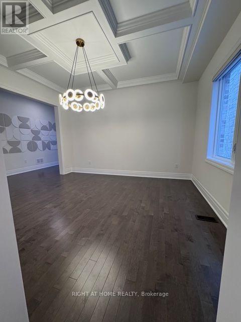 21 Casavant Court, Vaughan, Ontario L6A 5A5 - Photo 9 - N13884068