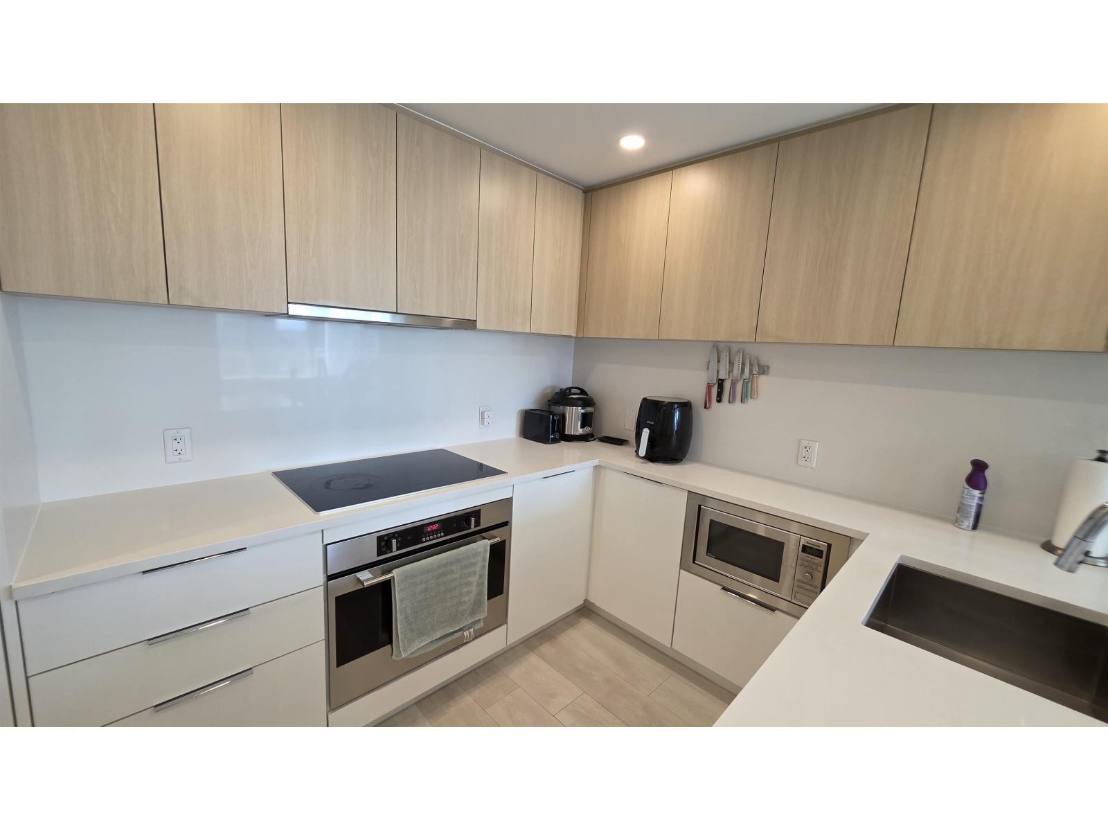 1403 13318 104 Avenue, Surrey, British Columbia  V3T 0R2 - Photo 16 - R3174369