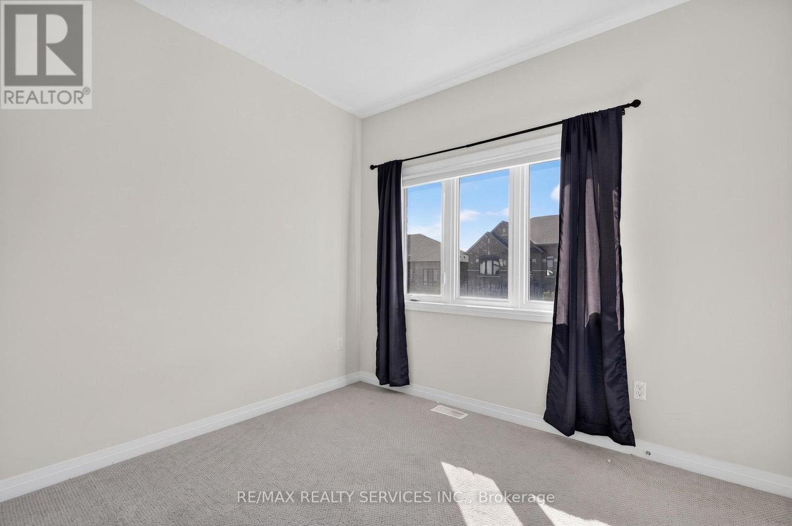 225 Coronation Road, Whitby, Ontario  L1P 0H6 - Photo 35 - E13879446