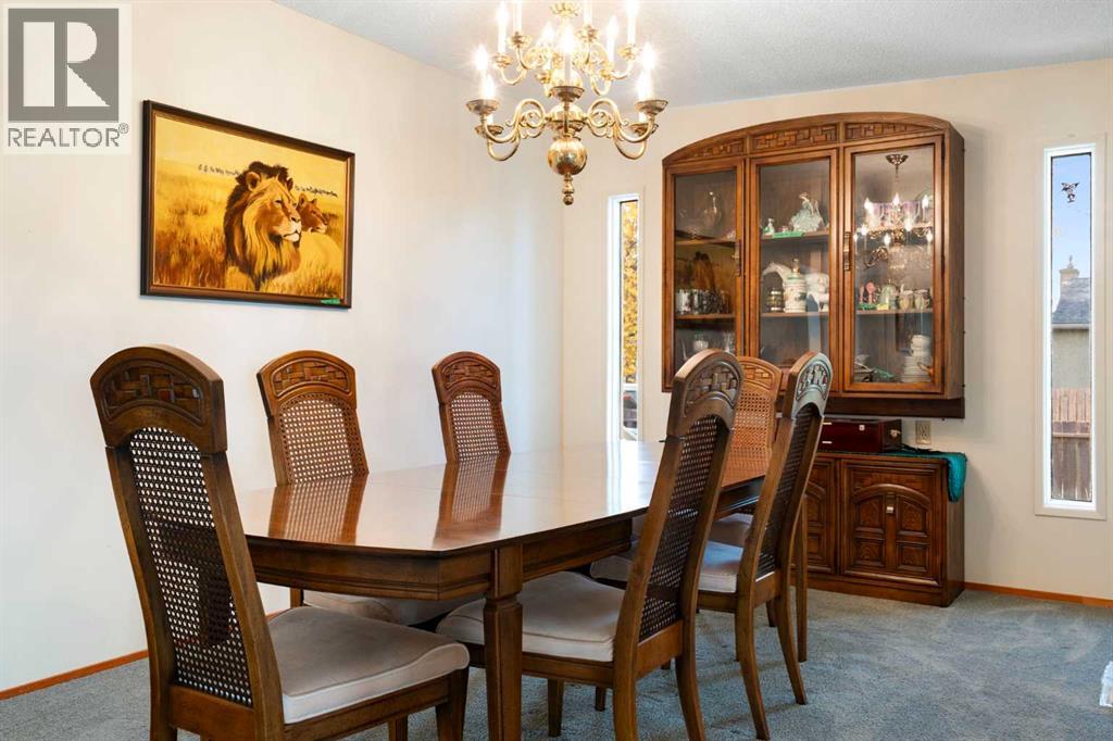 6807 Silverdale Road NW, Calgary, Alberta  T3B 3N3 - Photo 9 - A2351415