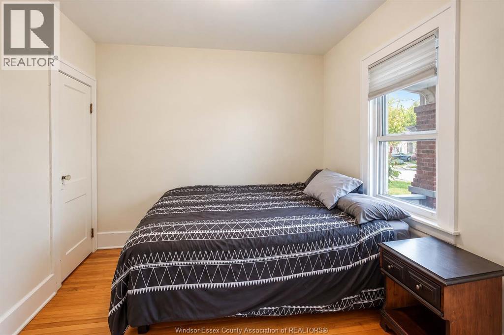 1827 Moy Avenue, Windsor, Ontario  N8W 2M3 - Photo 8 - 26024915