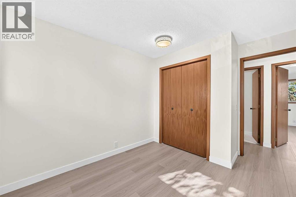 36 Berkshire Mews Nw, Calgary, Alberta  T3K 1Z6 - Photo 28 - A2350222